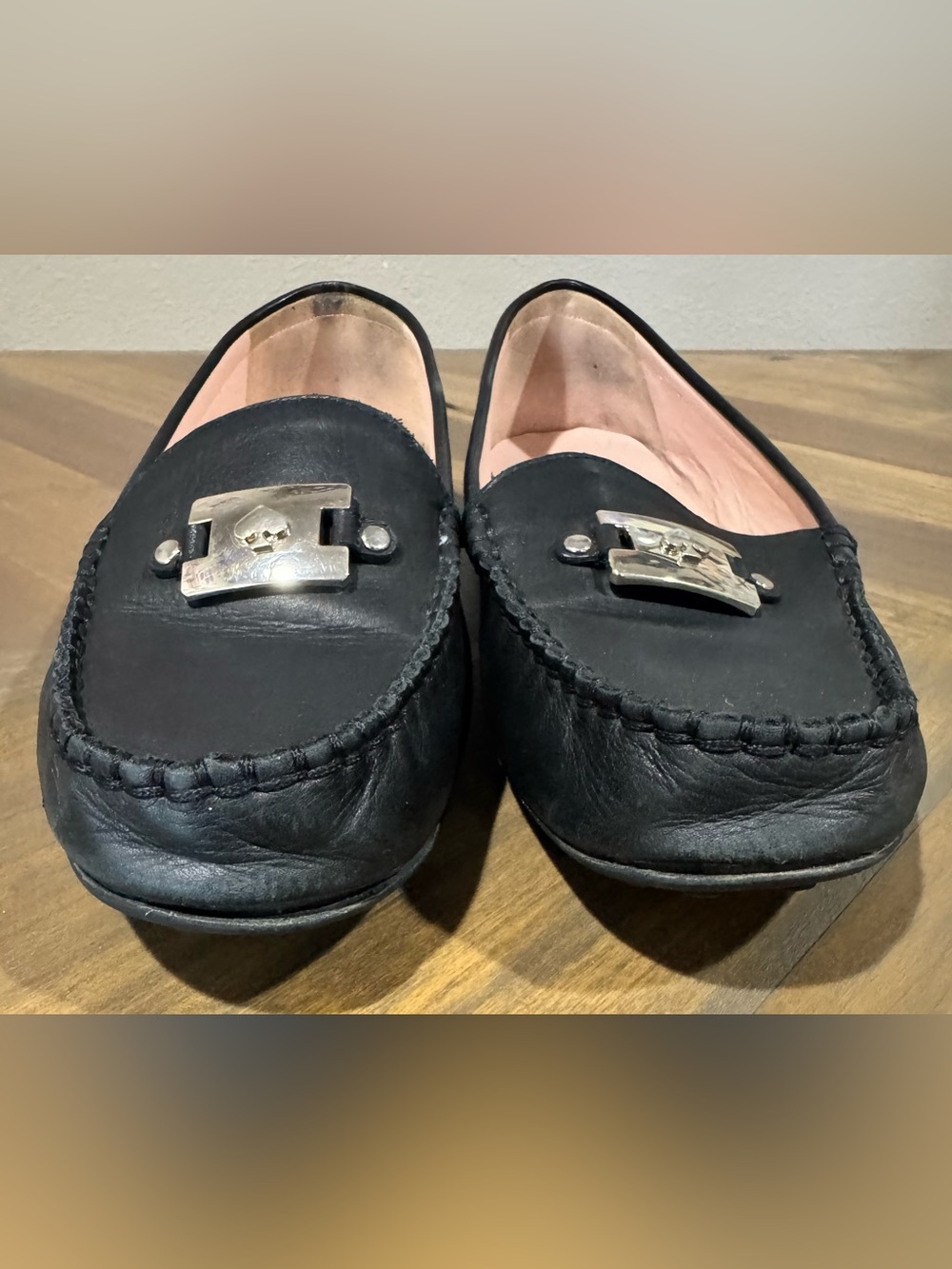Kate Spade NY Women's Loafers Black Leather Flat Gold Accents Shoes Size 10B - Picture 2 of 8
